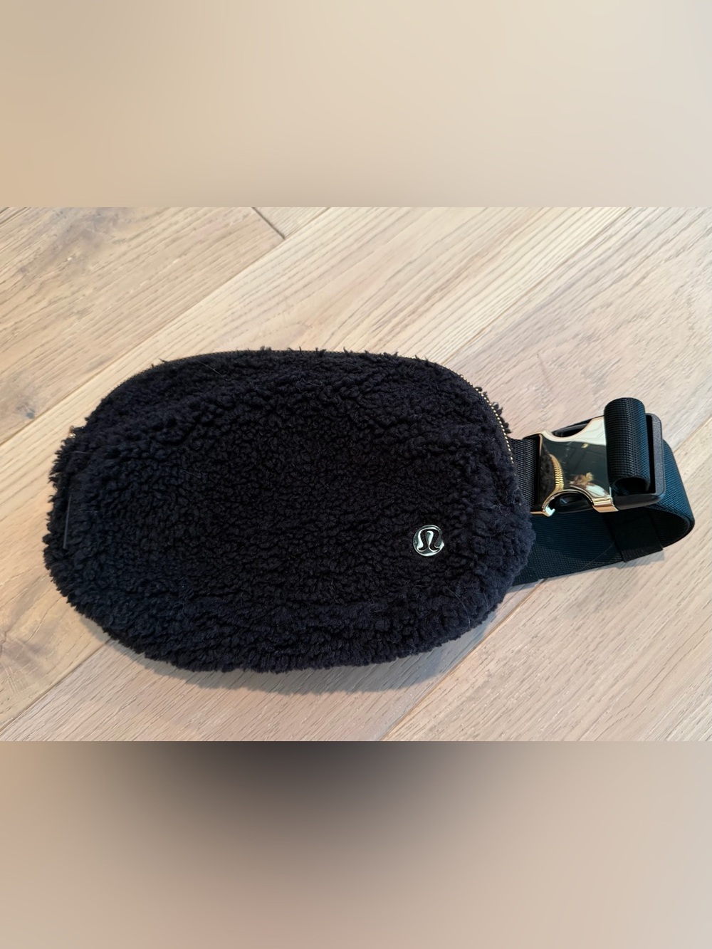 lululemon athletica Black Sherpa Waist Pouch
